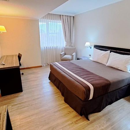 Hotel Diego De Almagro Providencia Santiago Buitenkant foto