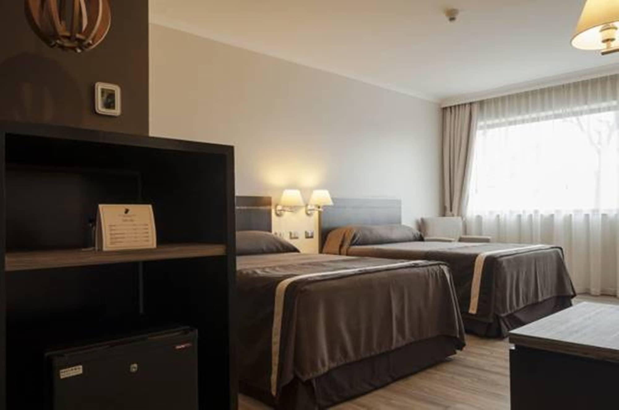 Hotel Diego De Almagro Providencia Santiago Buitenkant foto