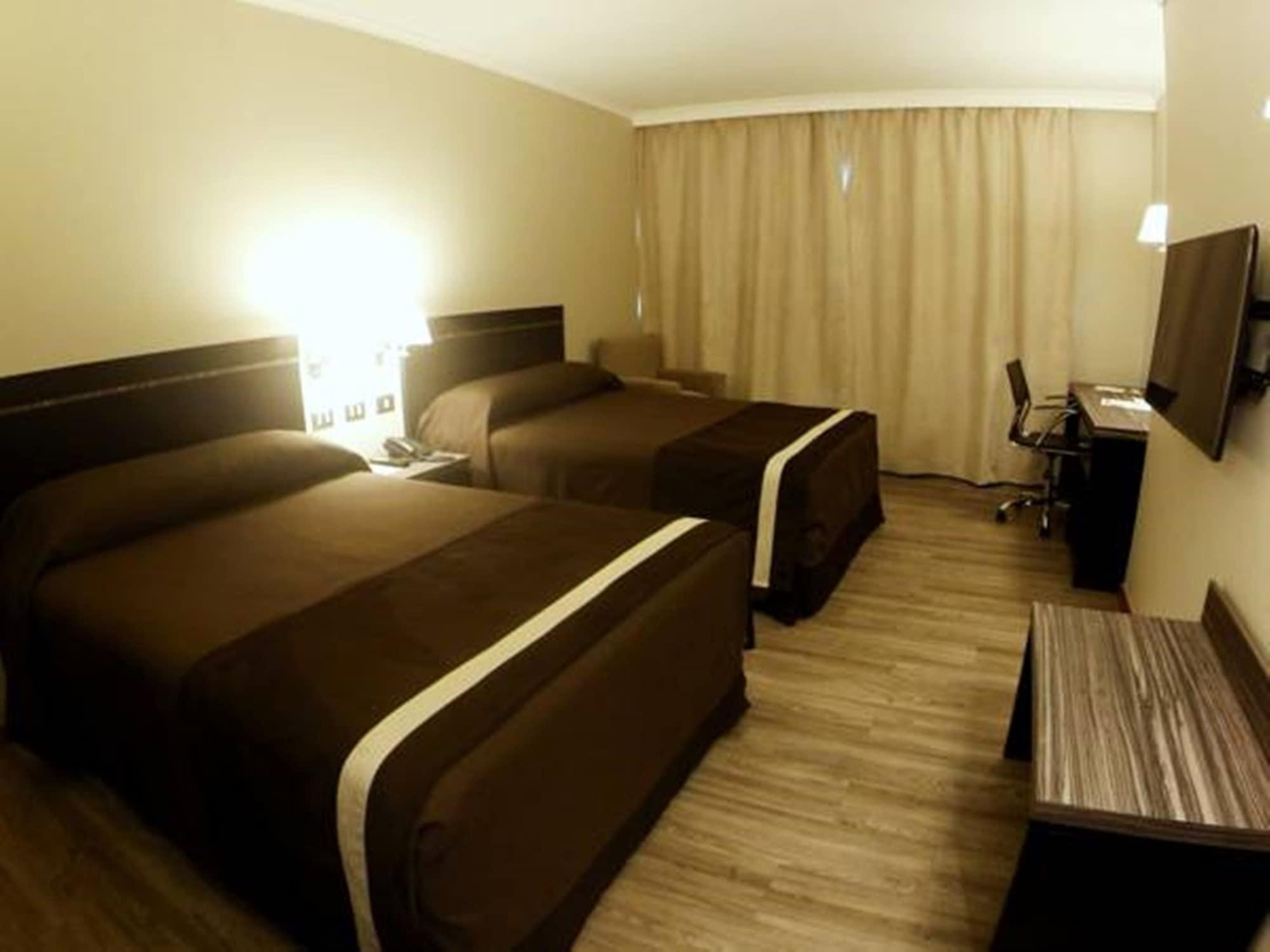 Hotel Diego De Almagro Providencia Santiago Buitenkant foto