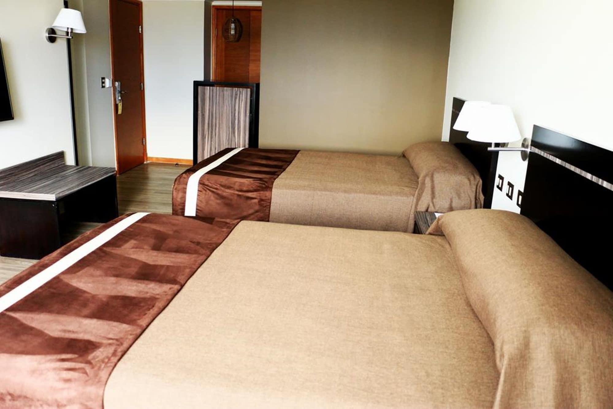 Hotel Diego De Almagro Providencia Santiago Buitenkant foto