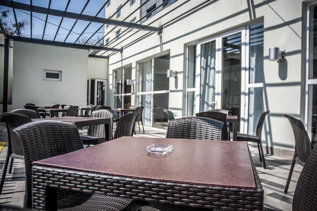Hotel Diego De Almagro Providencia Santiago Buitenkant foto