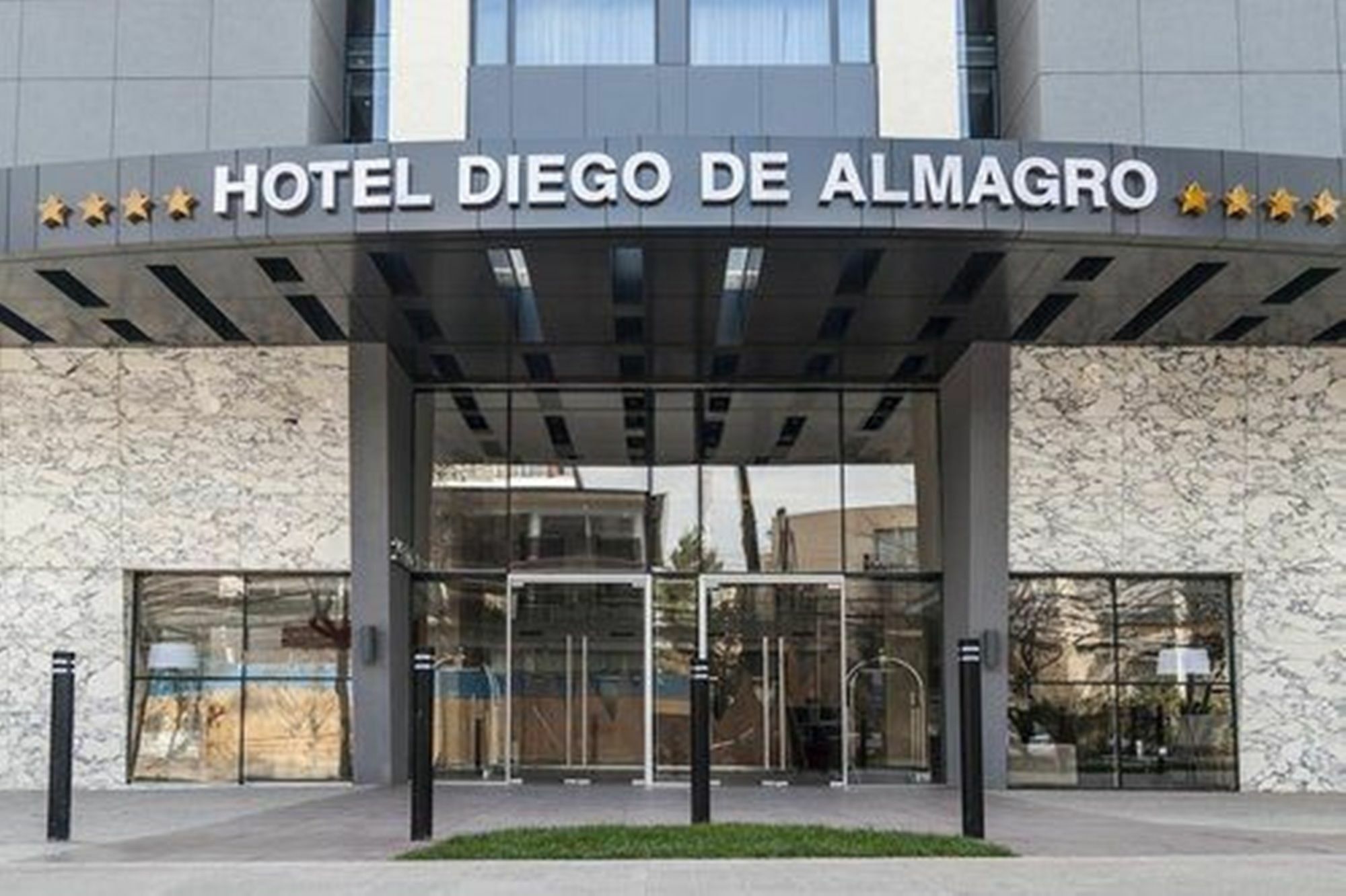 Hotel Diego De Almagro Providencia Santiago Buitenkant foto